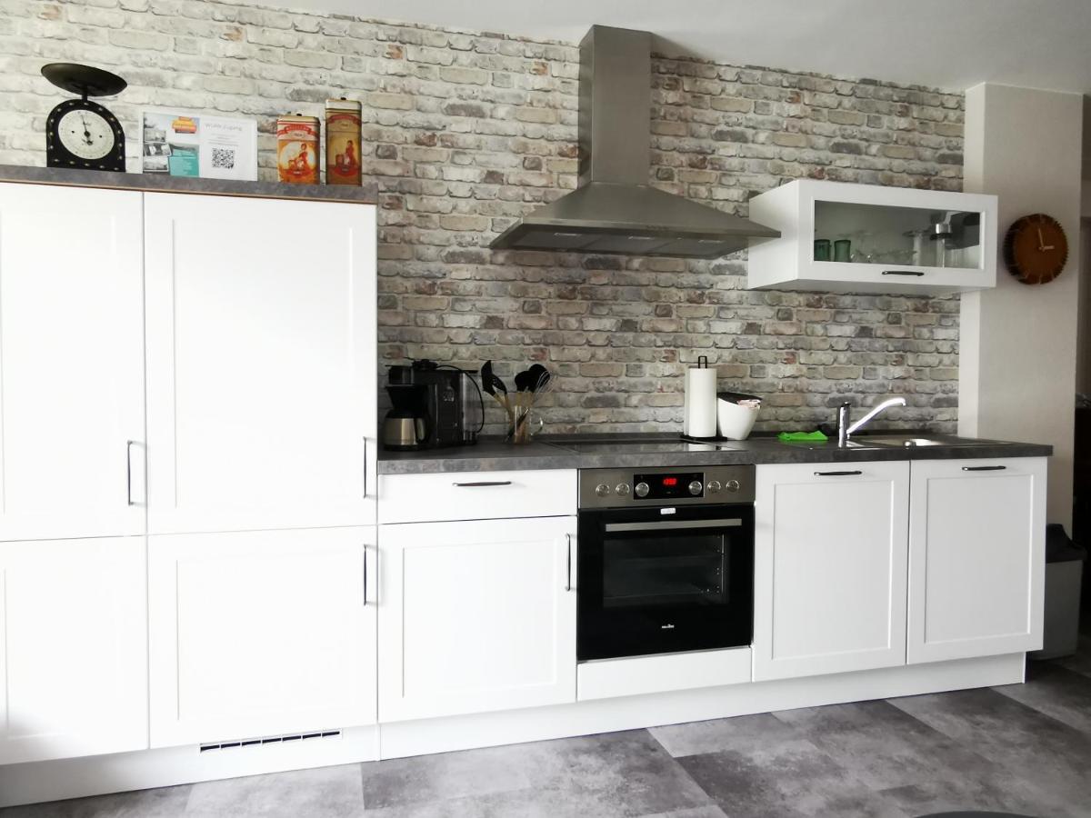 Naturnahe Schoene Neu Gestaltete Ferienwohnung Вюрзелен Экстерьер фото