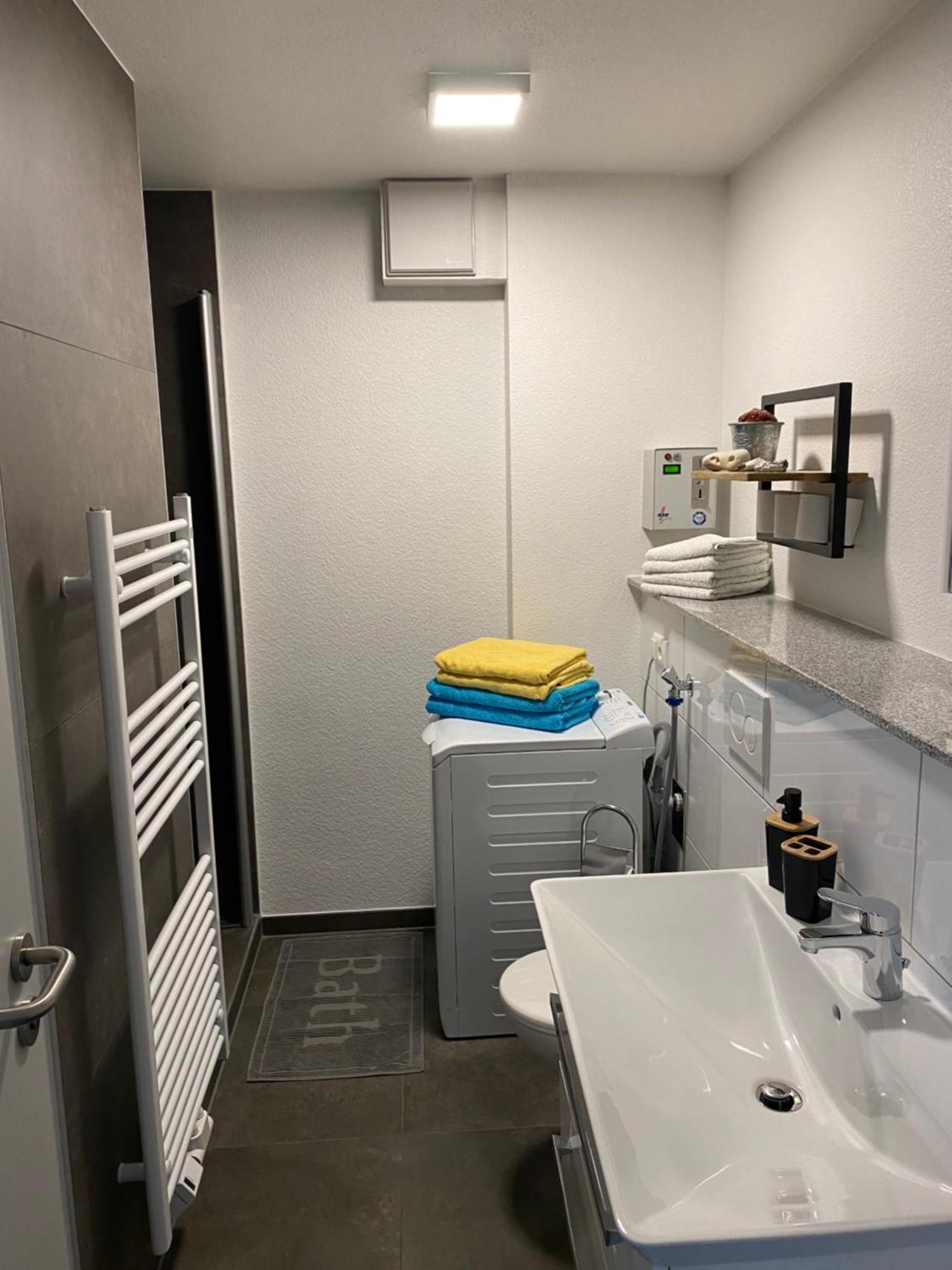 Naturnahe Schoene Neu Gestaltete Ferienwohnung Вюрзелен Экстерьер фото